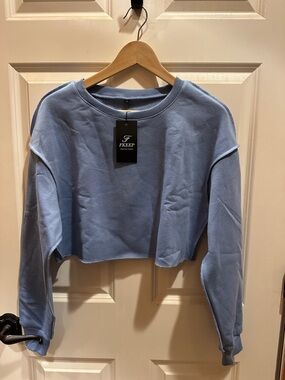 Women's Cropped Crewneck Sweatshirt in Light Blue